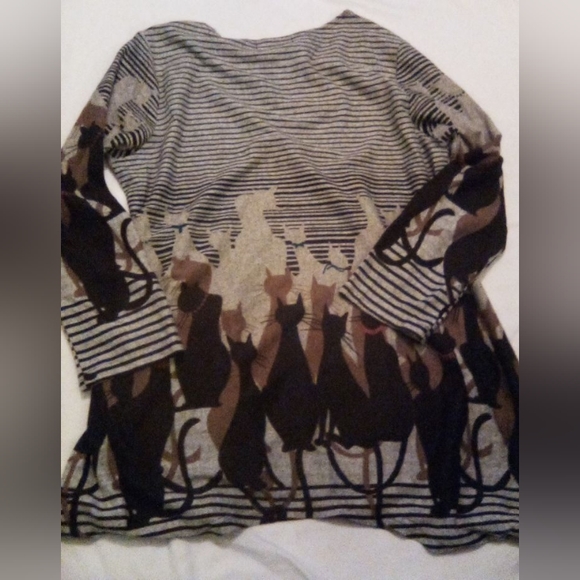 Kitty print tunic, size L - Picture 2 of 3